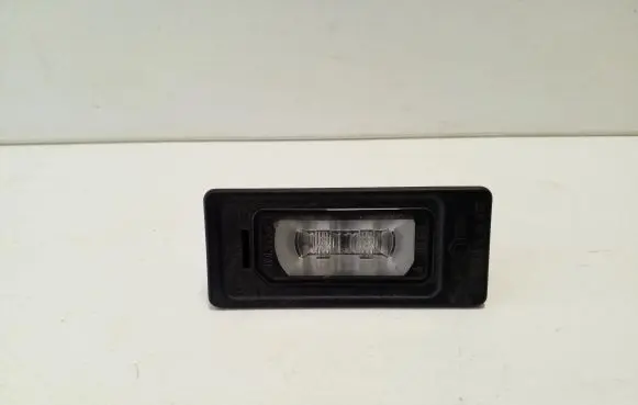 Audi Q3 8U Number plate light 4G0943021