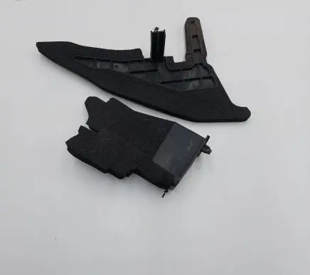 Nissan Leaf II (ZE1) Fender foam support/seal 638A35SK0B