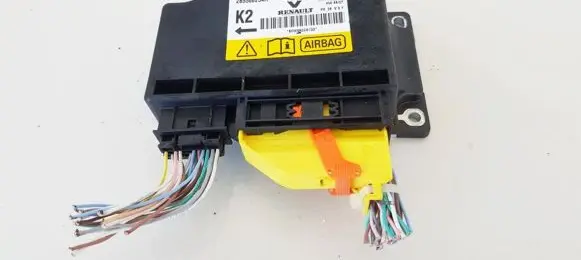 Renault Megane III Airbag control unit/module 285586254R 28.4047-9804.3