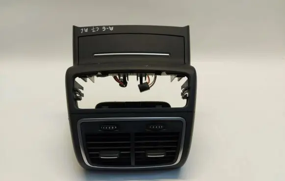 Audi A6 C7 Dashboard side air vent grill/cover trim 4G0919565