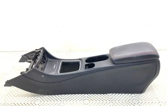 Mercedes-Benz CLA C117 X117 W117 Center console A1766804400
