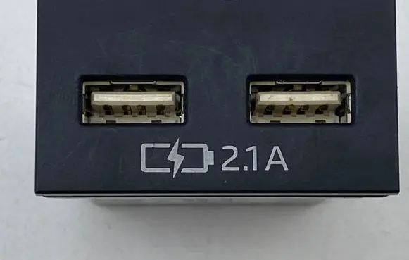 Toyota RAV 4 (XA50) USB socket connector 8553242020 D033905 21719