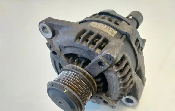 Fiat Doblo Generator/alternator 51808561 1042101200 F565229