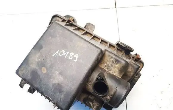 Mazda CX-7 Air filter box 13320 k3804