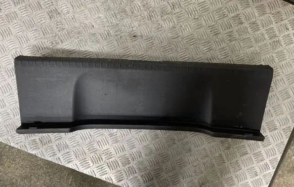 Volkswagen PASSAT B8 Trunk/boot sill cover protection 3G5863459