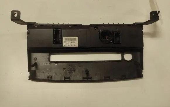 BMW 5 E60 E61 Climate control unit 6411694268201 90025153
