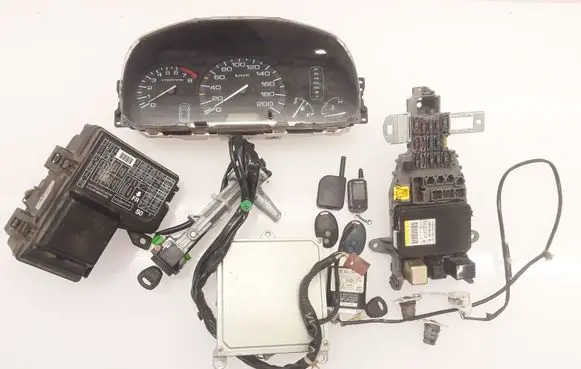 Engine ECU kit and lock set
