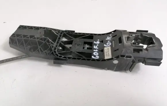 Rear door exterior handle/bracket