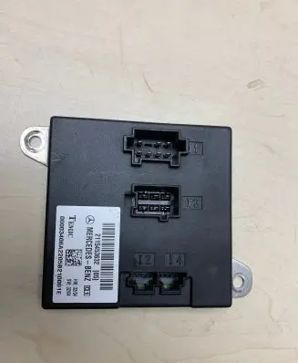 Mercedes-Benz E W211 Comfort/convenience module 2115453632