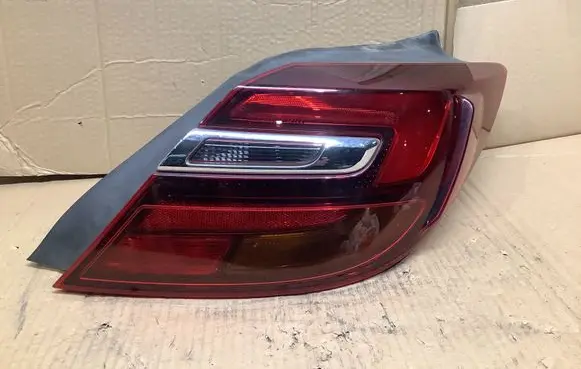 Opel Insignia A Rear/tail lights 39024201 21090219 21098012