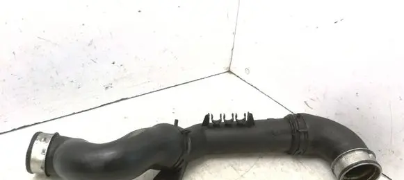 Volkswagen PASSAT B6 Intercooler hose/pipe 3C0145770B 3C0145762AM
