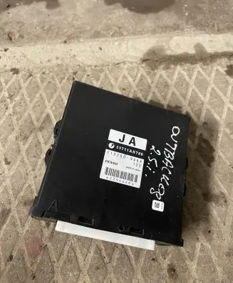Subaru Outback Gearbox control unit/module 31711AH780 1122009464