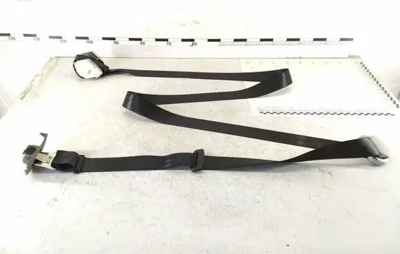 Volkswagen Caddy Rear seatbelt 34011397B 2K0857816D