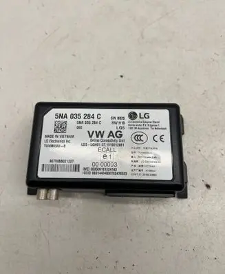 Volkswagen Golf VII Other control units/modules 5NA035284C