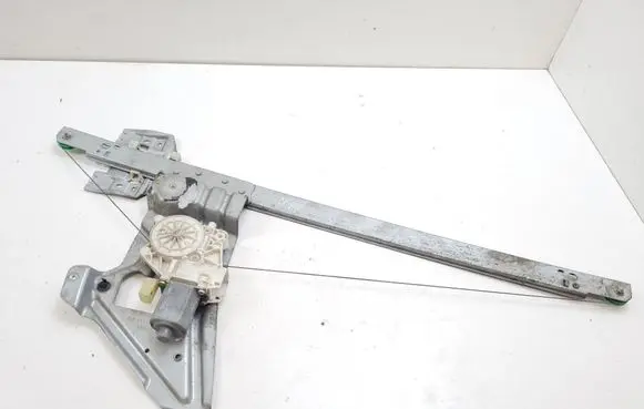 Mercedes-Benz Sprinter W906 Front door window regulator with motor A9067200146 A0068205542