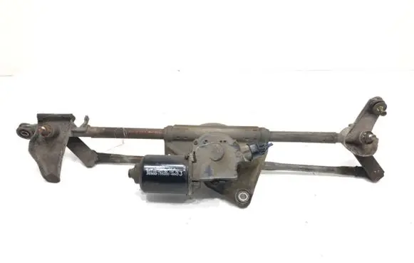 Toyota RAV 4 (XA20) Front wiper linkage and motor 85110-42130