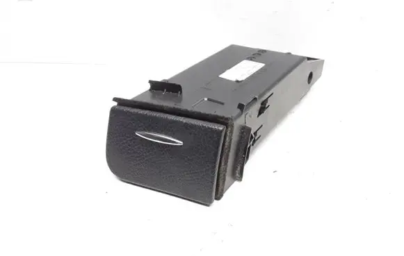 Mercedes-Benz E W211 Dashboard storage box/compartment A2116801952