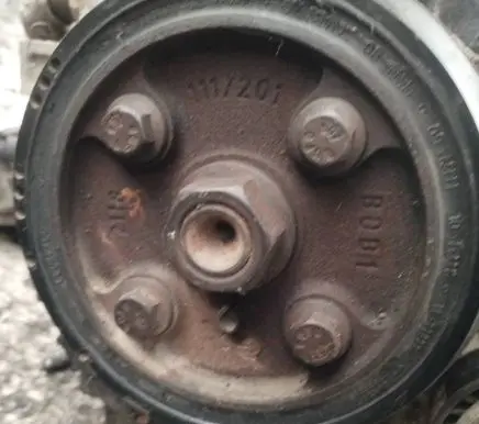 Volvo C30 Crankshaft pulley