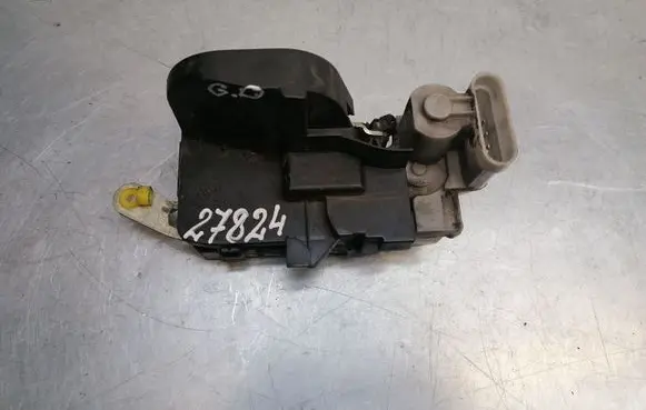 Alfa Romeo 147 Rear door lock