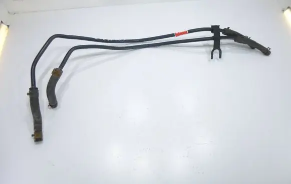 Coolant pipe/hose