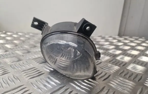 Audi A4 S4 B7 8E 8H Front fog light 8E0941700C
