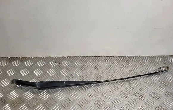 Volvo S80 Front wiper blade arm 9484619 09484613