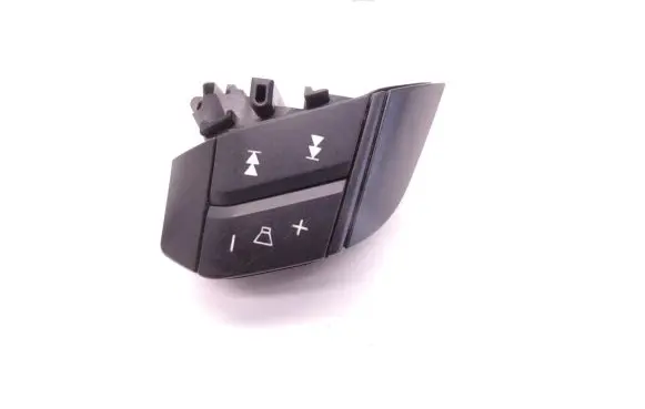 Volvo XC90 Steering wheel buttons/switches 30710265 D67