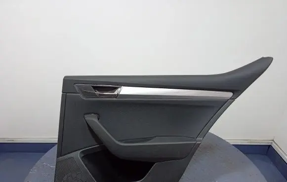 Skoda Superb B8 (3V) Door card panel trim set 3V5867024