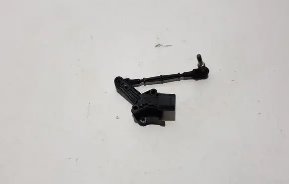 Audi Q8 Rear air suspension level height sensor 4M0941810K