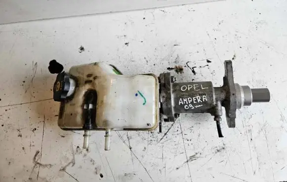 Opel Ampera Master brake cylinder 32073319 32668477