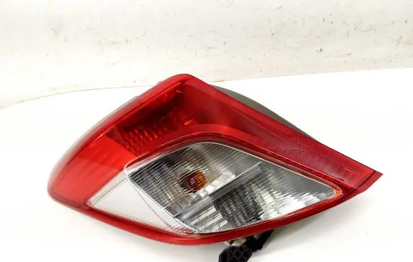 Toyota Yaris Rear/tail lights
