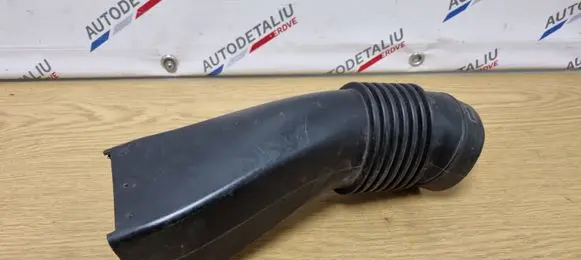 BMW X6 E71 Air intake duct part 7785736