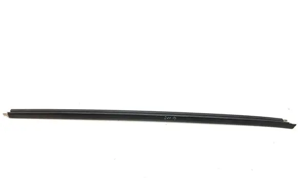 Jaguar F-Type Door glass trim T2R11258