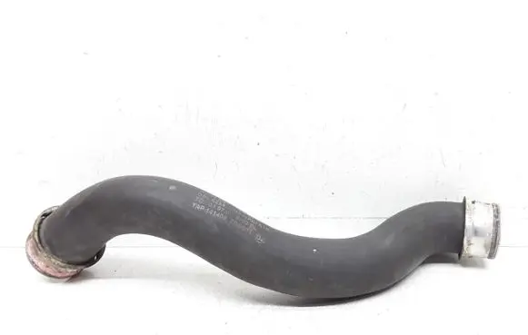 Mercedes-Benz E W212 Engine coolant pipe/hose A2045011582