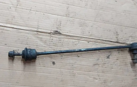Front anti-roll bar/stabilizer link