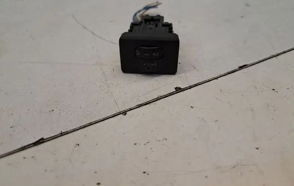 Toyota Prius (XW30) Headlight level height control switch 134159
