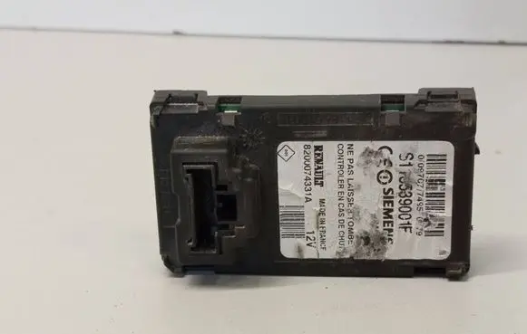 Renault Megane II Ignition key card reader 8200074331A
