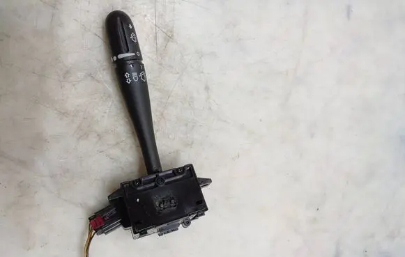 Chrysler Voyager Wiper control stalk 1818704214C