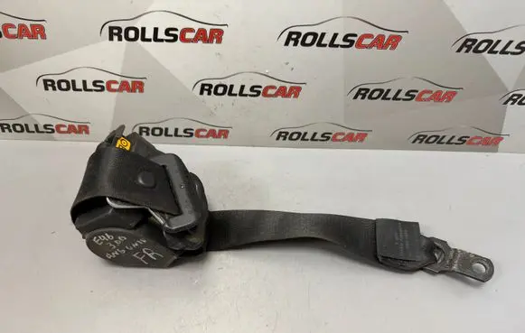 BMW 3 E46 Front seatbelt 8207956 040183