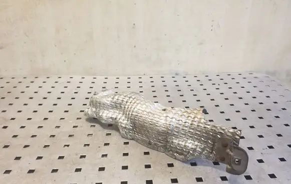 Jaguar XJL Exhaust heat shield