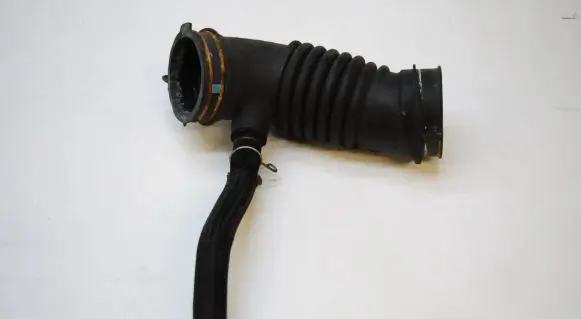 Toyota Auris 150 Air intake hose/pipe 178810T060