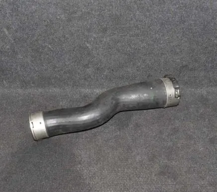 BMW 5 F10 F11 Intercooler hose/pipe 521108A