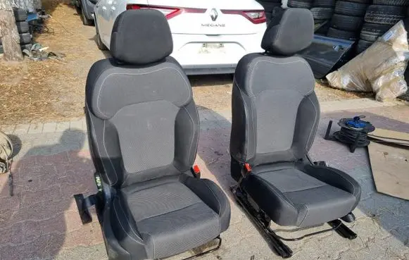 Renault Megane IV Front passenger seat 225552252