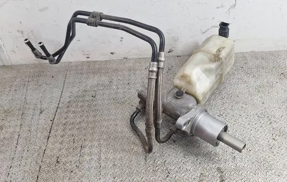 Peugeot 508 Master brake cylinder 9646980980