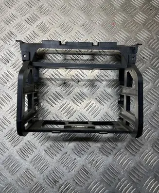 BMW 3 E90 E91 Radio/GPS head unit trim 9120317