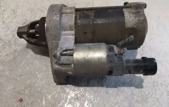 Honda FR-V Starter motor 