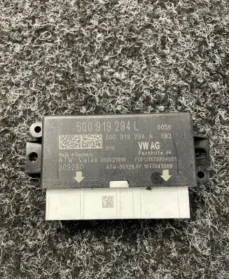 Volkswagen PASSAT B8 Parking PDC control unit/module 5Q0919294L