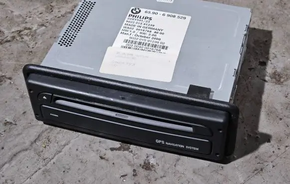 BMW 7 E38 Navigation unit CD/DVD player 65906908529 902201591239 02SY59123