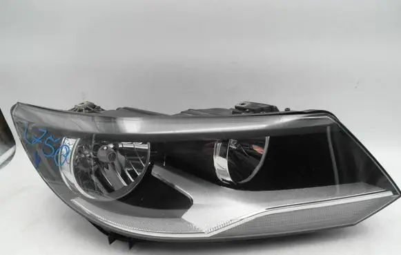 Volkswagen Tiguan Headlight/headlamp 5N1941006B 1EL01074902 X60UM76168D