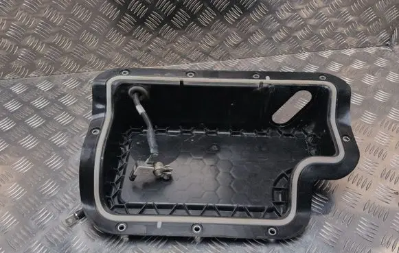 Skoda Octavia Mk4 Battery box tray 5Q0915435D 5WA915181G